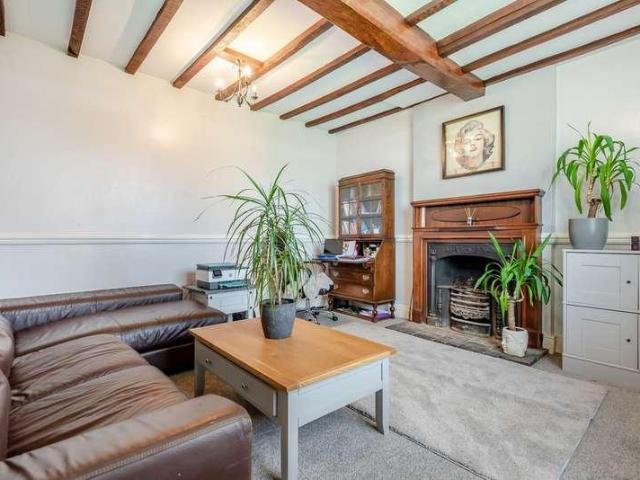 House for sale in Baswich, Staffordshire