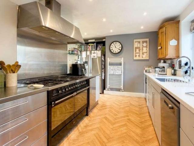 House for sale in Chelmondiston, Suffolk