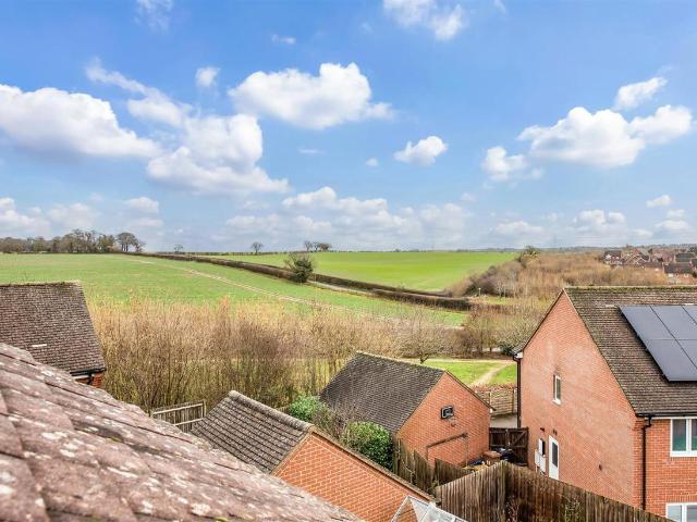 House for sale in Barton Stacey, Hampshire