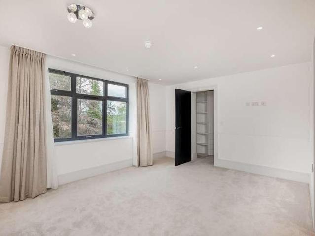House for sale in Alderminster, Warwickshire