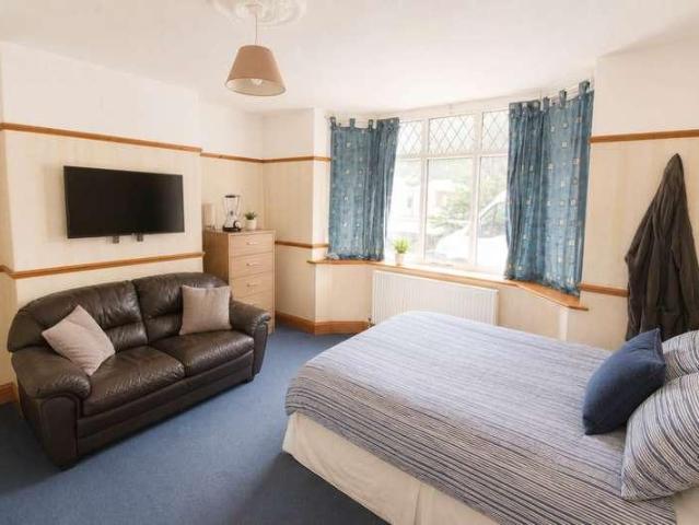 House for sale in Worle, Weston-super-mare