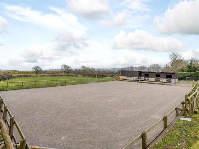 House for sale in Penrhoslligwy, Dulas