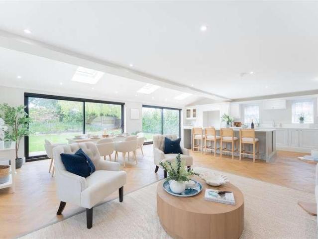 House for sale in Heswall, Wirral