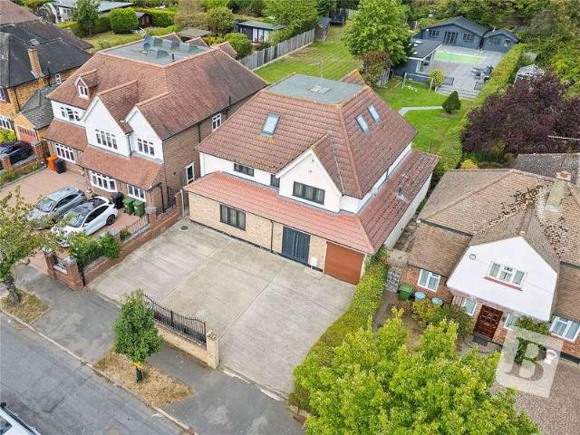 House for sale in Ardleigh Green, Greater London
