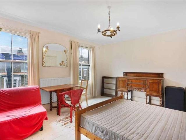 House for sale in Archway, Greater London