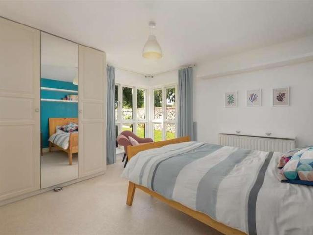 House for sale in Oad Street, Kent