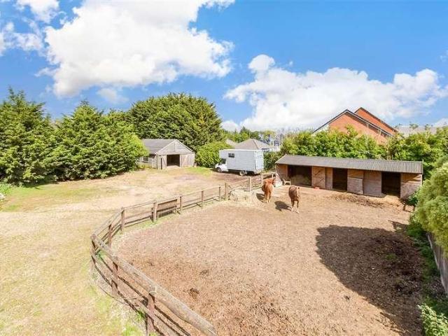 House for sale in Broad Oak, The Bridge