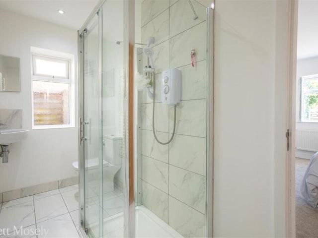 House for sale in The Butts, Kent