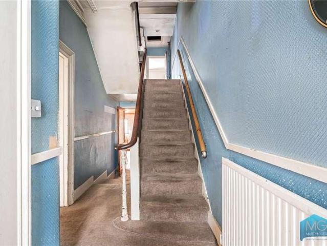 House for sale in Stroud Green, Greater London