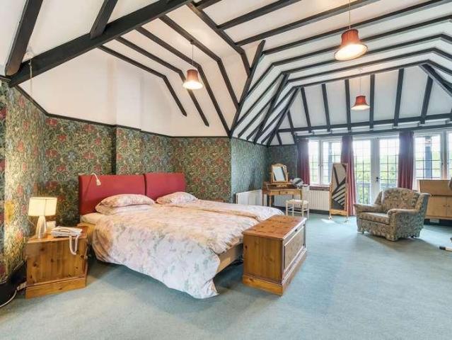 House for sale in Northwood, Northwood