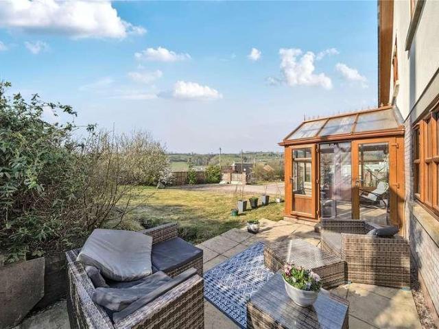 House for sale in Pontrobert, Wales