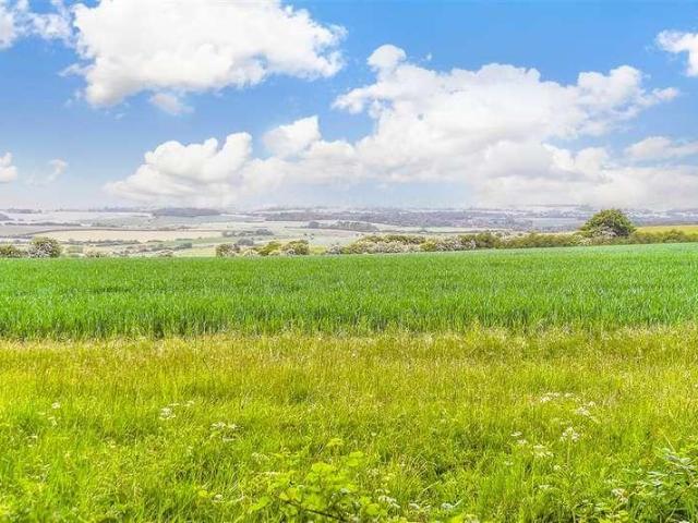 House for sale in Folkestone, Postling
