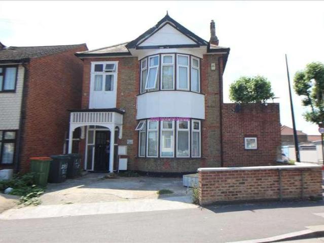 House for sale in Plashet, Greater London