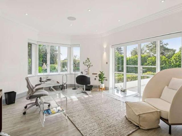 Property for sale in West Kensington, Greater London