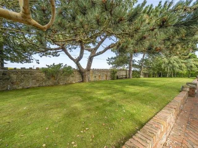 House for sale in Dyserth, Meliden