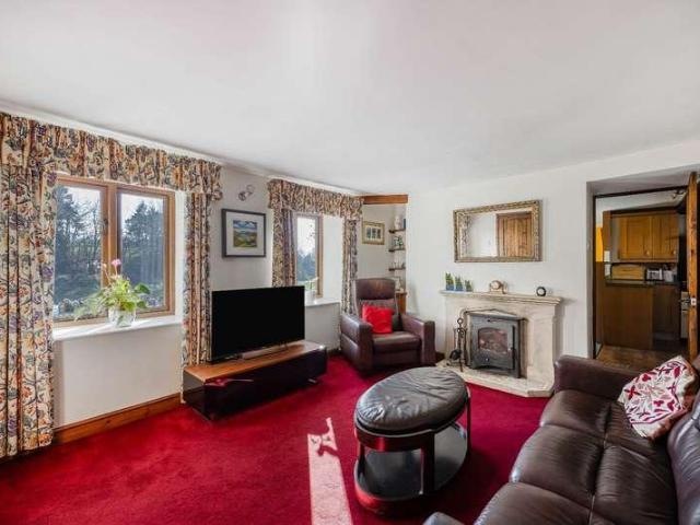 House for sale in Fossebridge, Gloucestershire