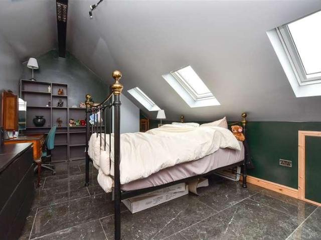 House for sale in Wallington, Greater London