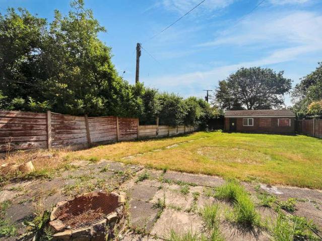 House for sale in Weaverham, Gorstage
