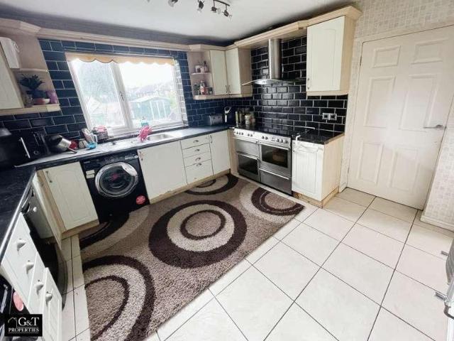 House for sale in Russell's Hall, Brierley Hill