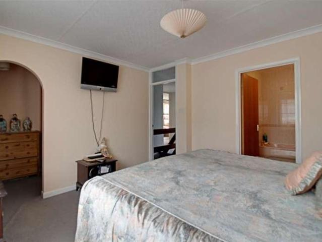 House for sale in Moorend, Pouchen End