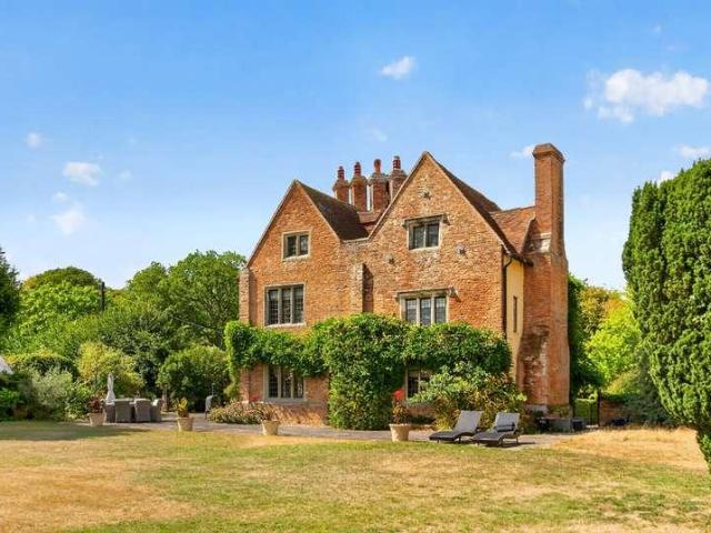 House for sale in Tadley, Priest Down