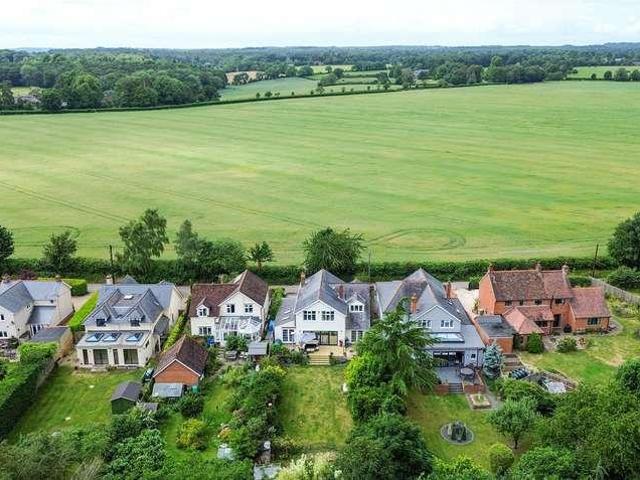 House for sale in Berrick Salome, Oxfordshire