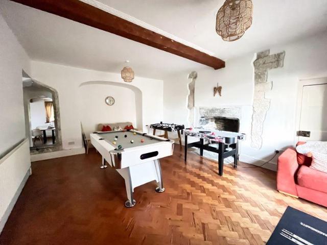 House for sale in Llanbethery, Wales