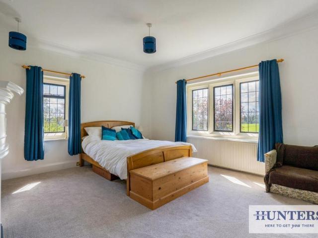 House for sale in Westfield, Guiseley