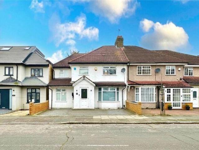 House for sale in London Borough of Ealing, Greater London