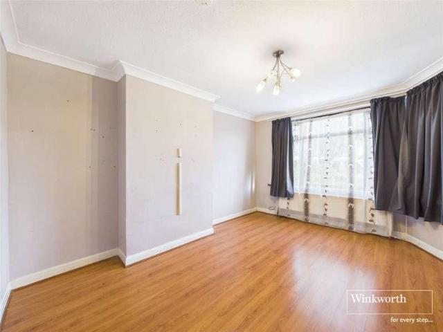 House for sale in Queensbury, Greater London