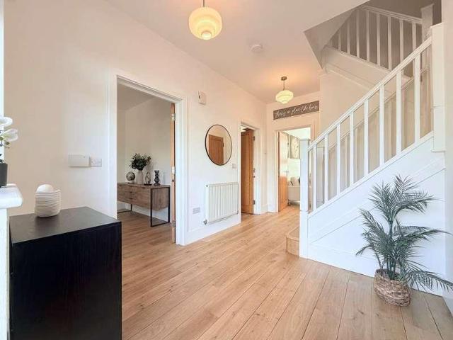 House for sale in Monkston Park, Milton Keynes