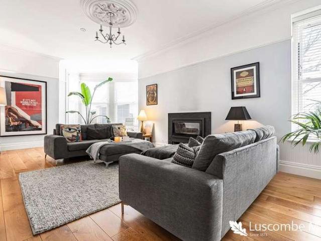 House for sale in Mount Wise