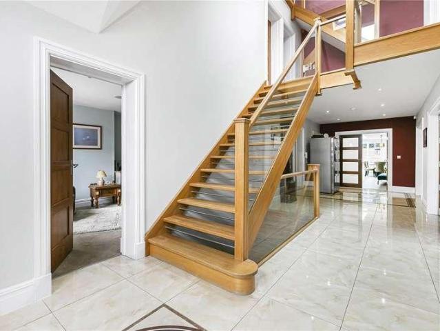 House for sale in Hadley Wood, Greater London