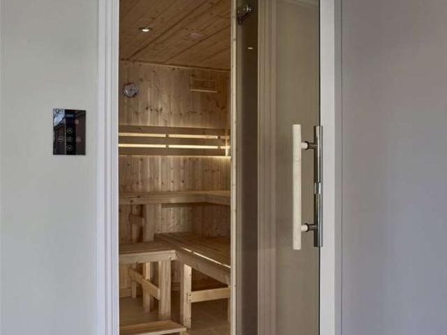 House for sale in Radlett, Hertfordshire