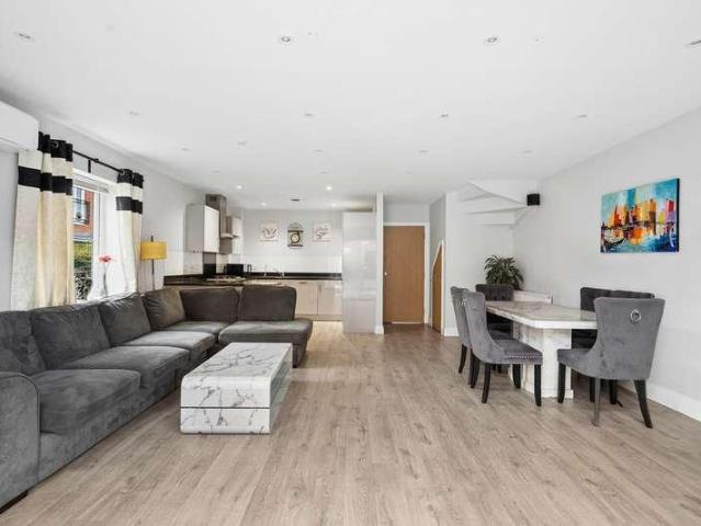 House for sale in Slough
