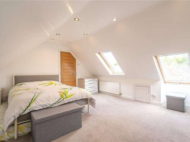 House for sale in Green Close, Warwickshire
