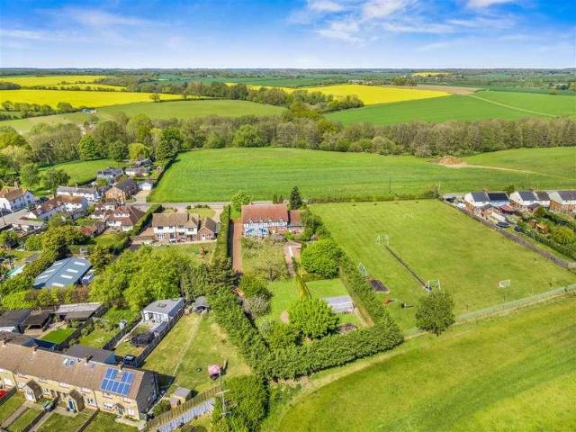 House for sale in Duton Hill, Essex
