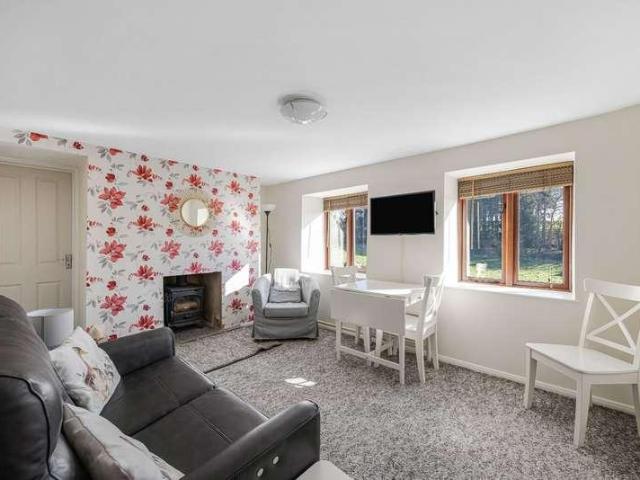 House for sale in Fossebridge, Gloucestershire