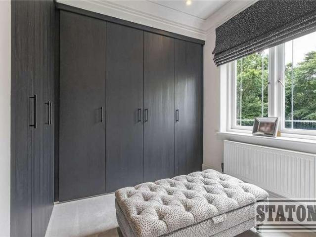 House for sale in Hadley Wood, Greater London