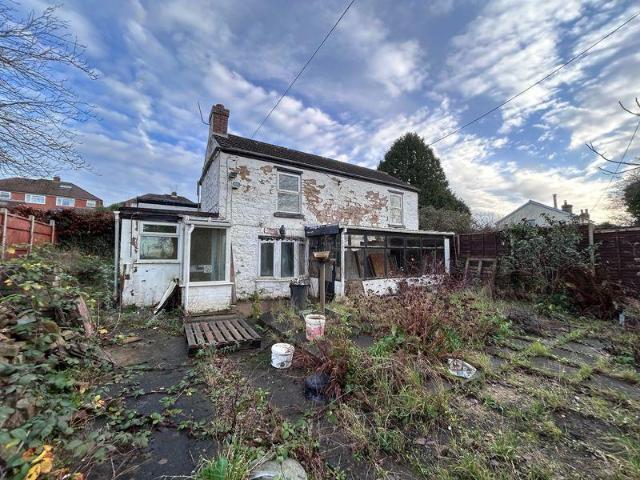 House for sale in Bromsberrow Heath, Gloucestershire