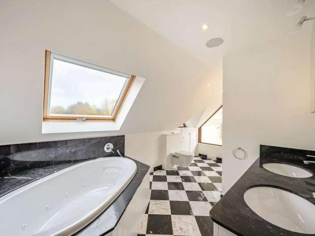 House for sale in West Horsley, Guildford