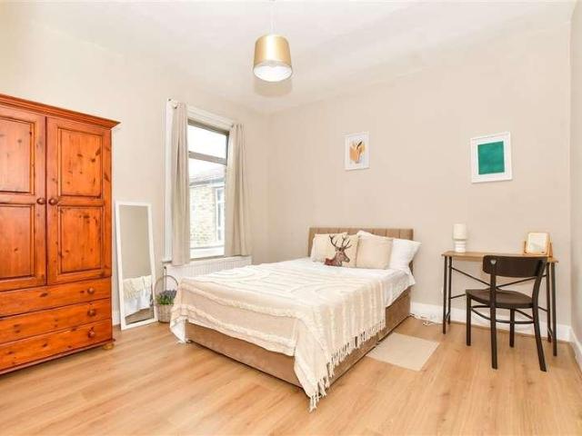 House for sale in Leytonstone, Greater London
