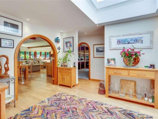 House for sale in Lower Shiplake, South Oxfordshire