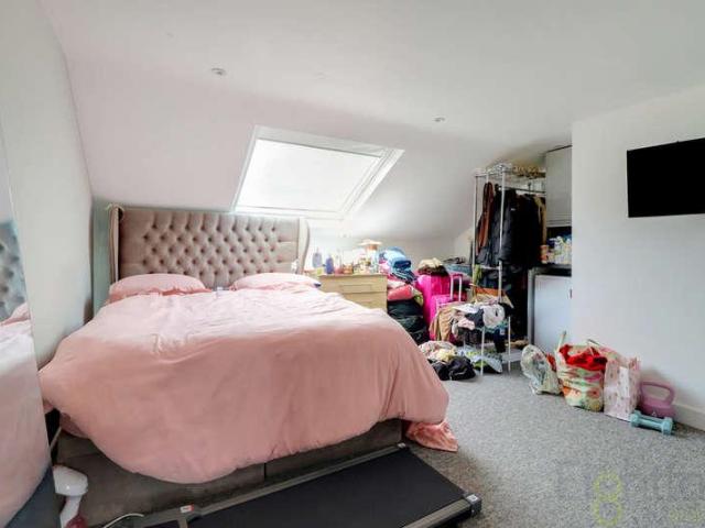 House for sale in Round Hill, Brighton & Hove