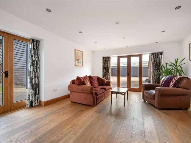 House for sale in Barton, Leicestershire