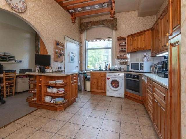 House for sale in Highfields, Huddersfield