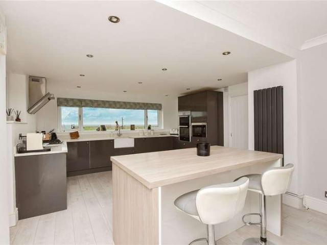 House for sale in Westgate-on-Sea, Acol