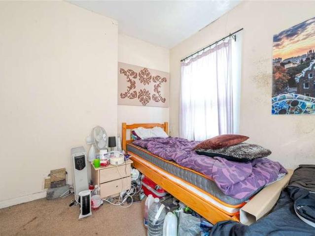 House for sale in Windsor, Clewer New Town