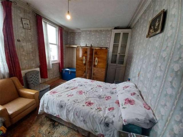 House for sale in Feckenham, City Of Bristol