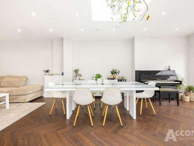House for sale in Collier Row, Greater London